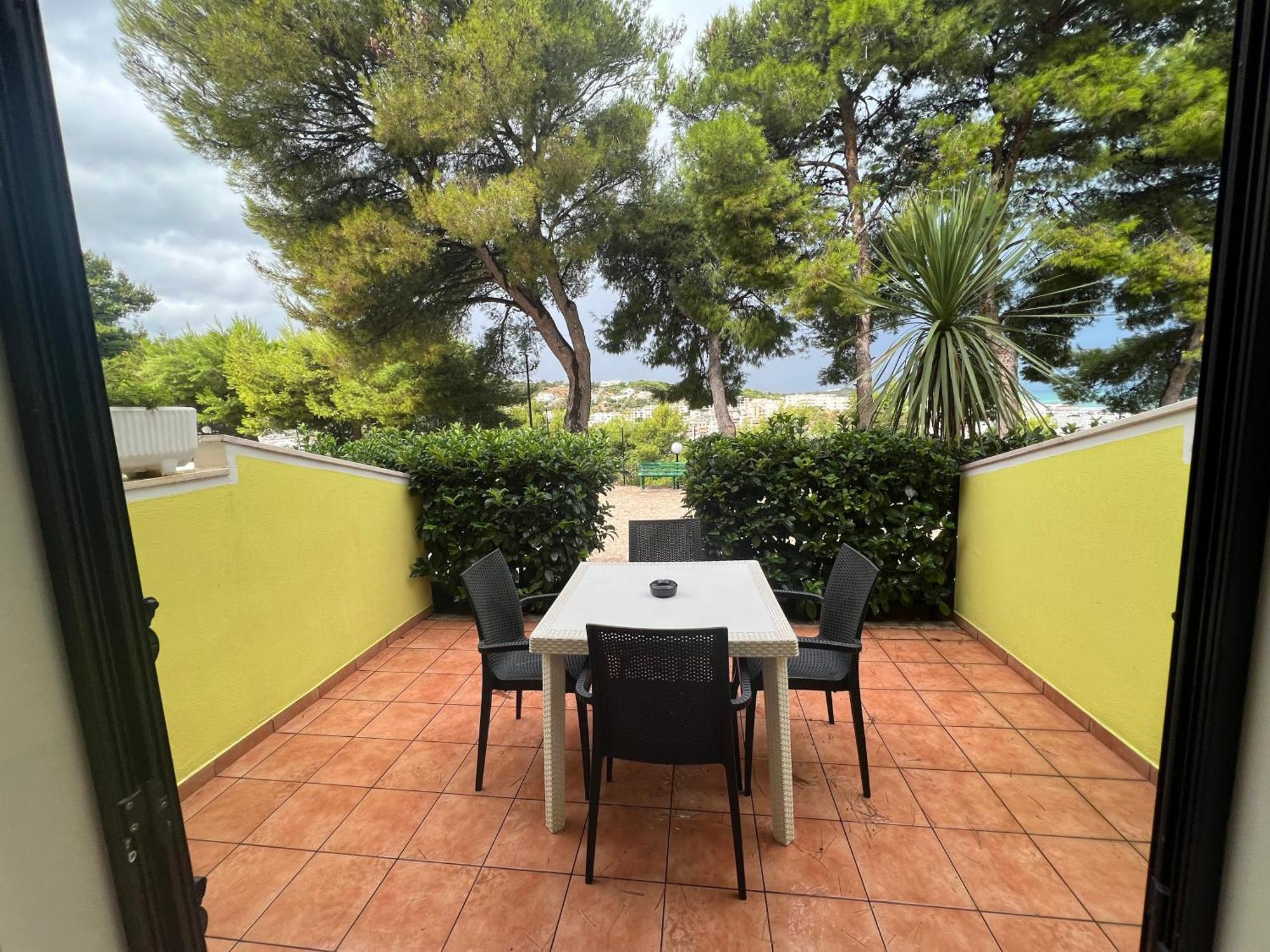 Argeste Club Vacanze Vieste Exterior foto