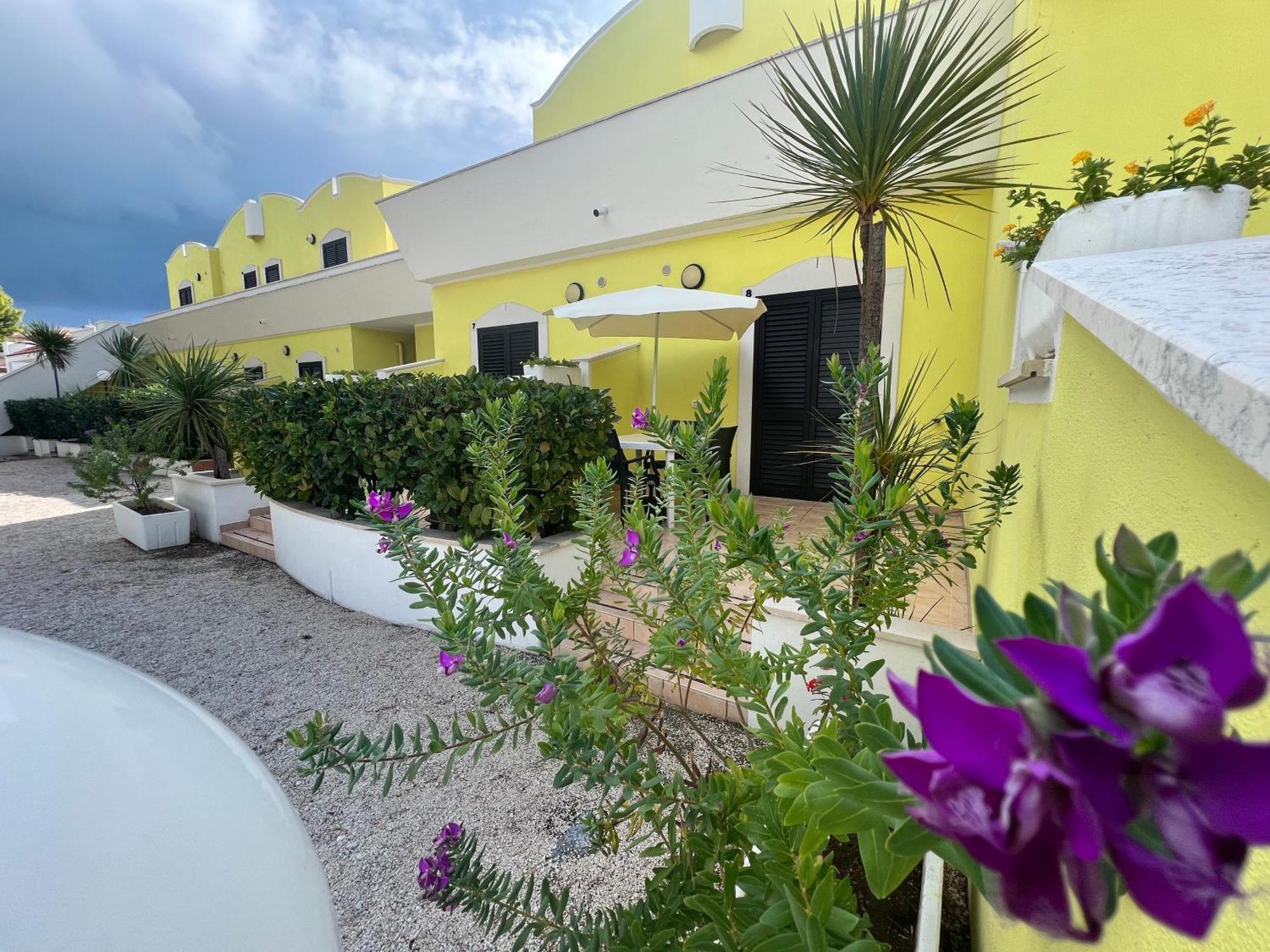 Argeste Club Vacanze Vieste Exterior foto